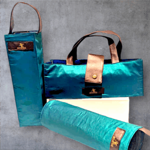The Explorer Green Wine Bag